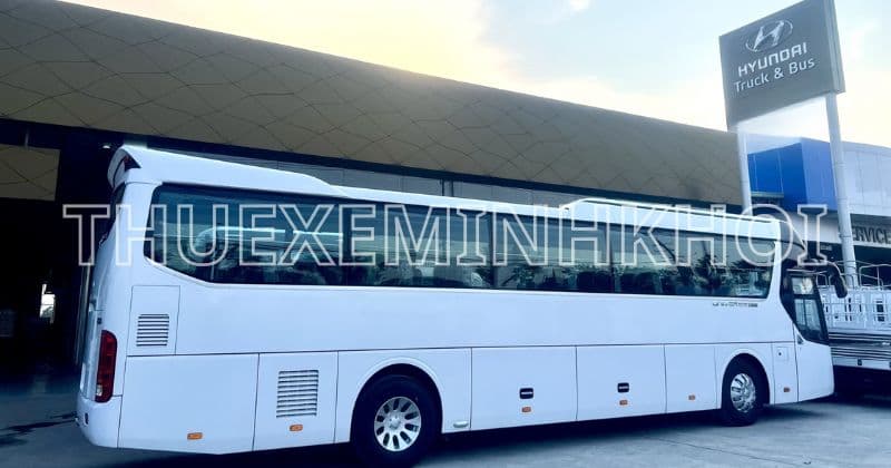 Dịch vụ cho thuê xe 45 chỗ TPHCM – Báo giá chi tiết