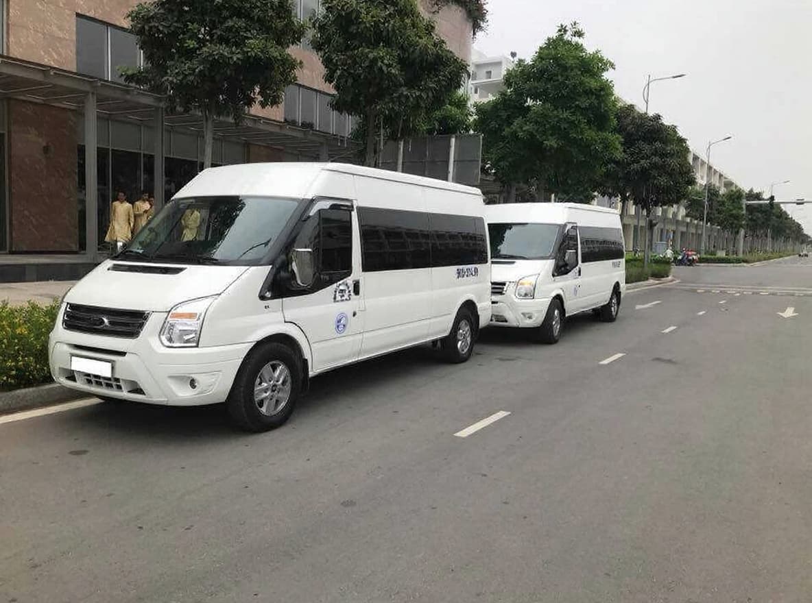 Thuê xe 16 chỗ HCM