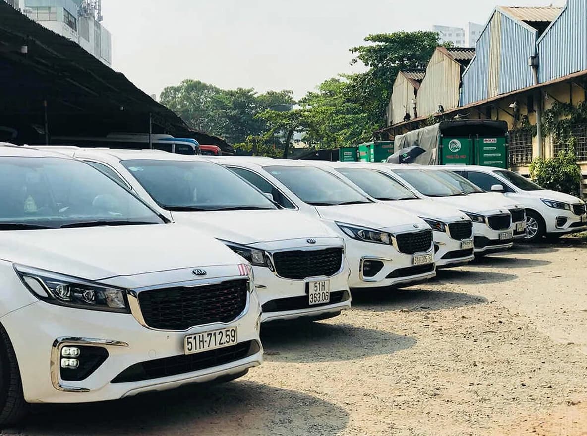 Thuê xe du lịch 7 chỗ