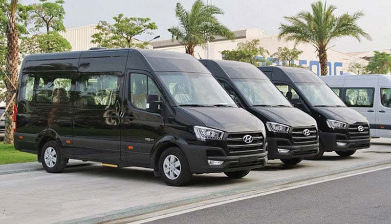 Xe limousine tại TPHCM