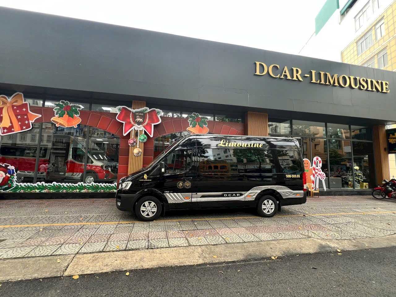 Dịch vụ cho thuê xe Limousine 9 chỗ tại Sài Gòn giá rẻ