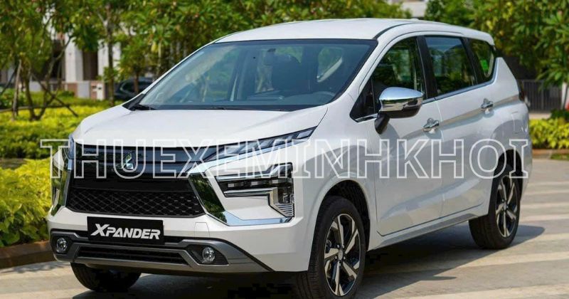 Bảng Giá Thuê Xe 7 Chỗ HCM Mới Nhất 2025